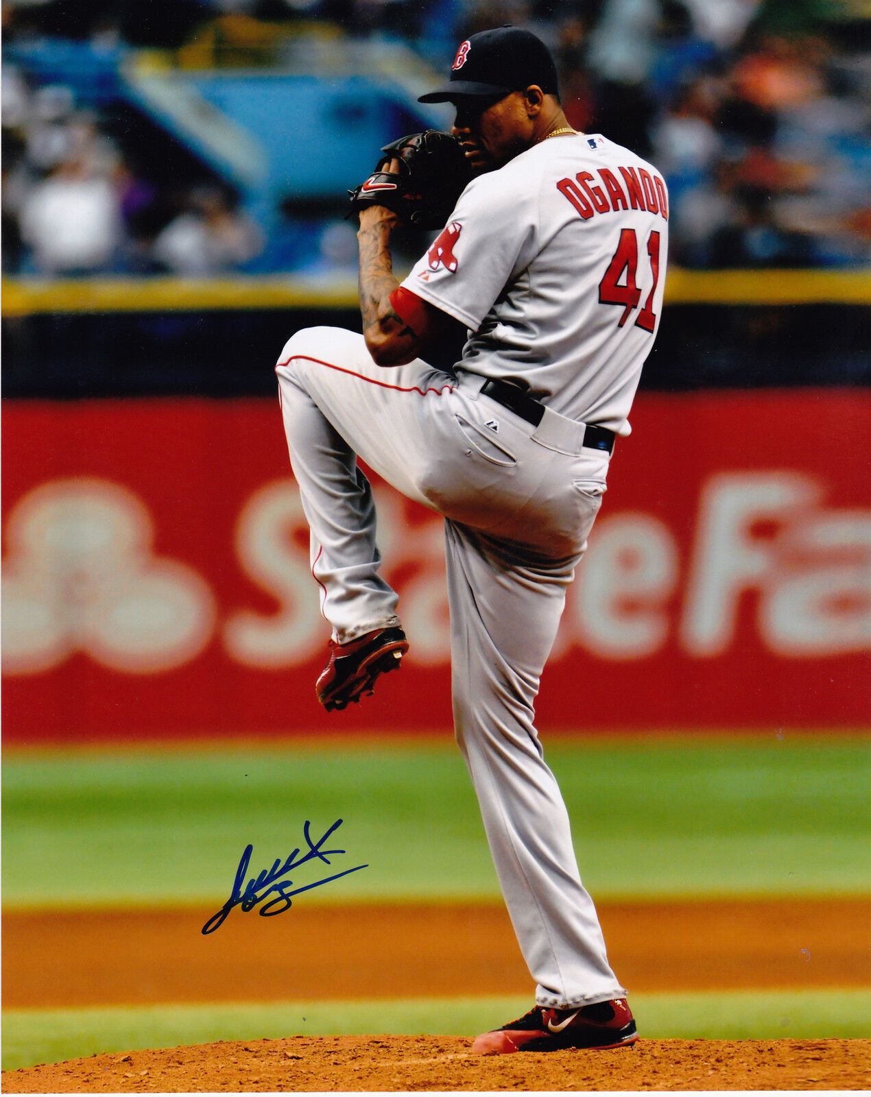 ALEXI OGANDO BOSTON RED SOX ACTION SIGNED 8x10