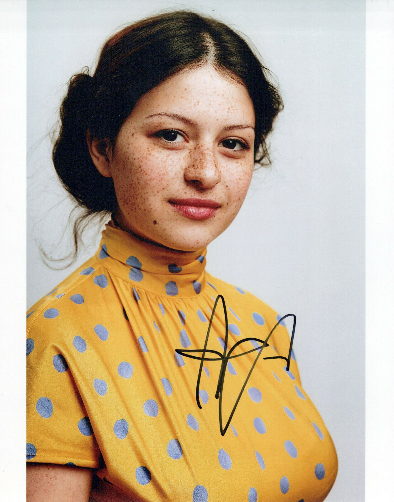 Alia Shawkat glamour shot autographed Photo Poster painting signed 8x10 #6