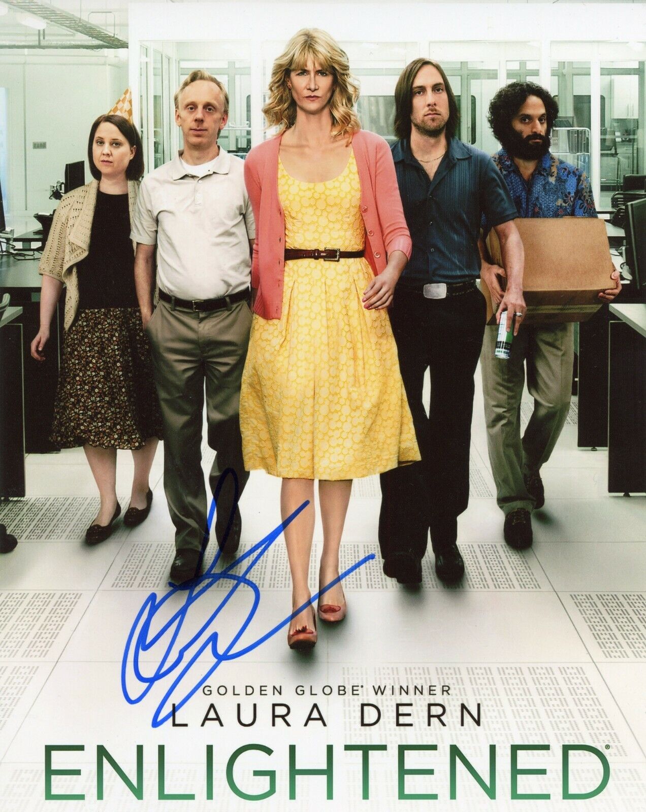 ~~ LAURA DERN Authentic Hand-Signed ENLIGHTENED