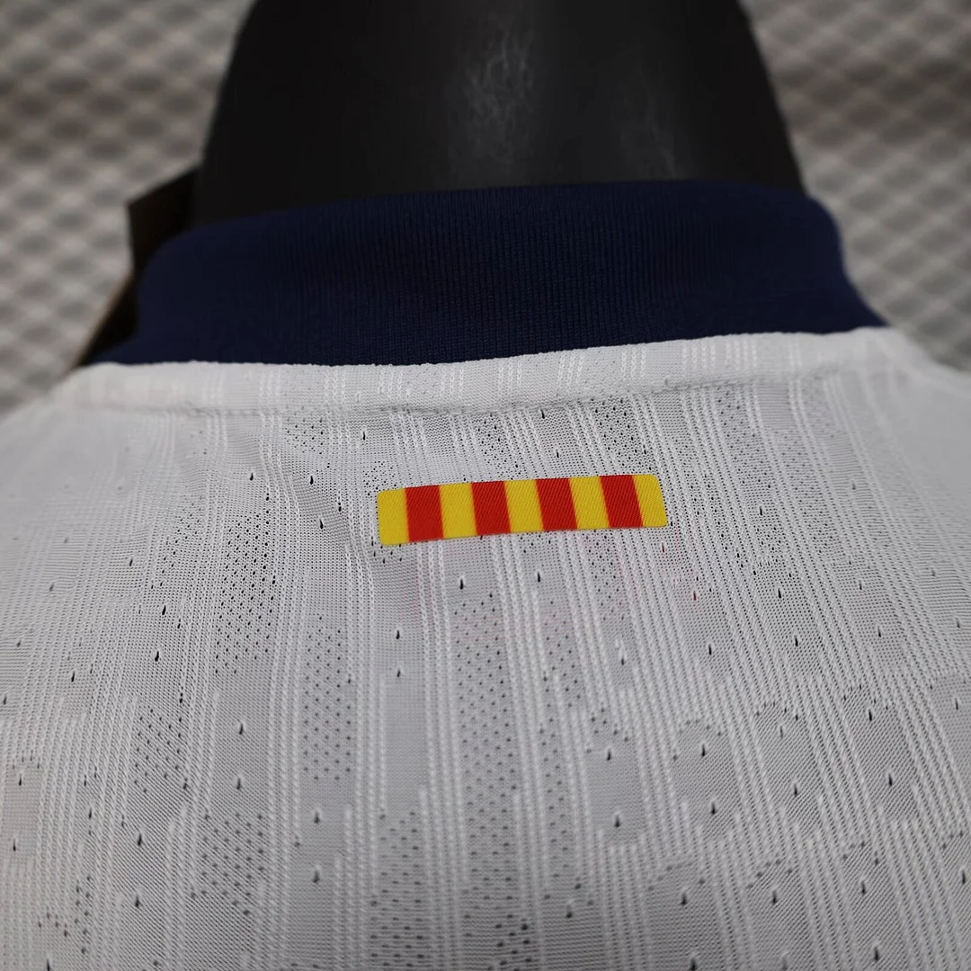 24/25 Barcelona Special Edition White Player Version Football Shirt Thai Quality