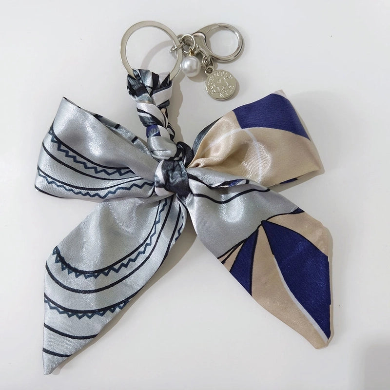 Sweet Minimalist Bow Knot Cloth Metal Unisex Bag Pendant Keychain