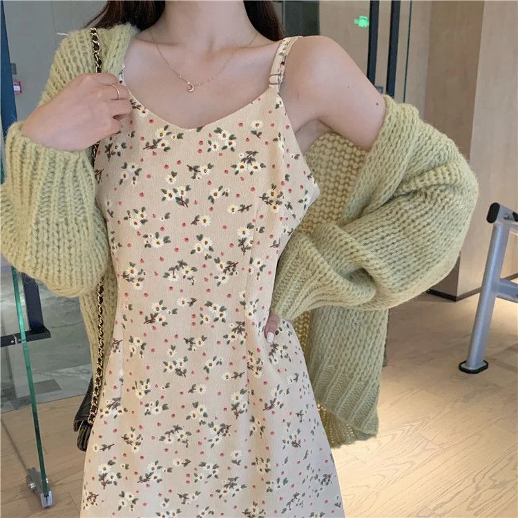 Plain Cardigan / Floral Print Spaghetti-Strap Midi A-Line Dress YP1589