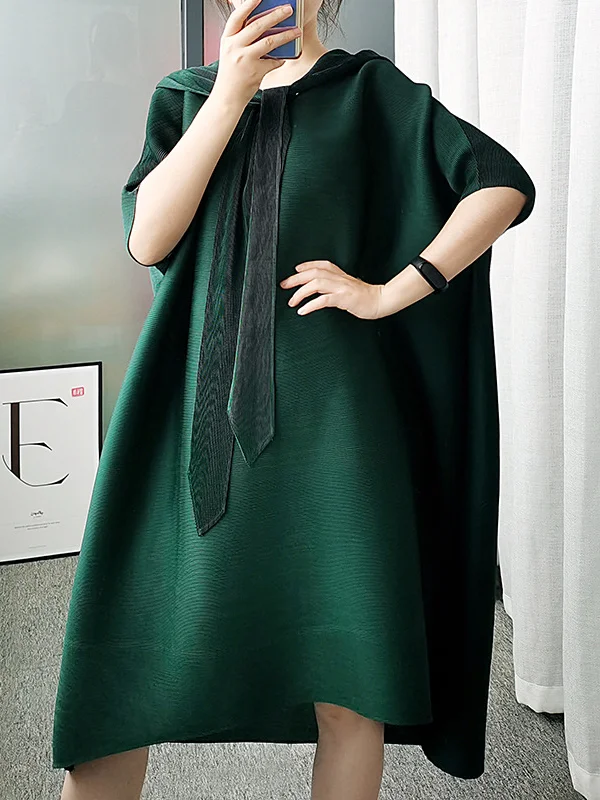 Batwing Sleeves Loose Lace-Up Pleated Hooded Midi Dresses