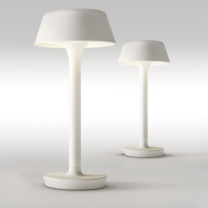 Minimalist & Sleek Cordless Table Lamp CSTWIRE