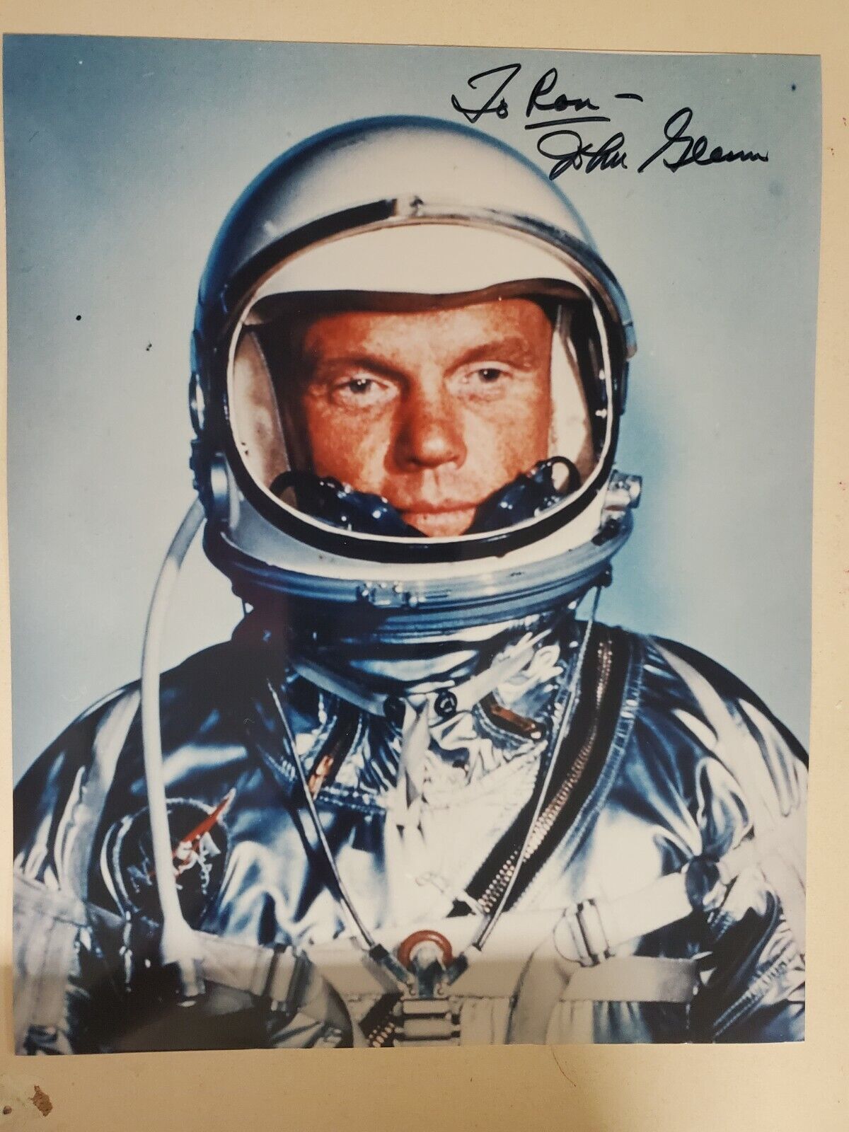 ASTRONAUT JOHN GLENN HAND SIGNED AUTOGRAPHED COLOR Photo Poster painting TO RON