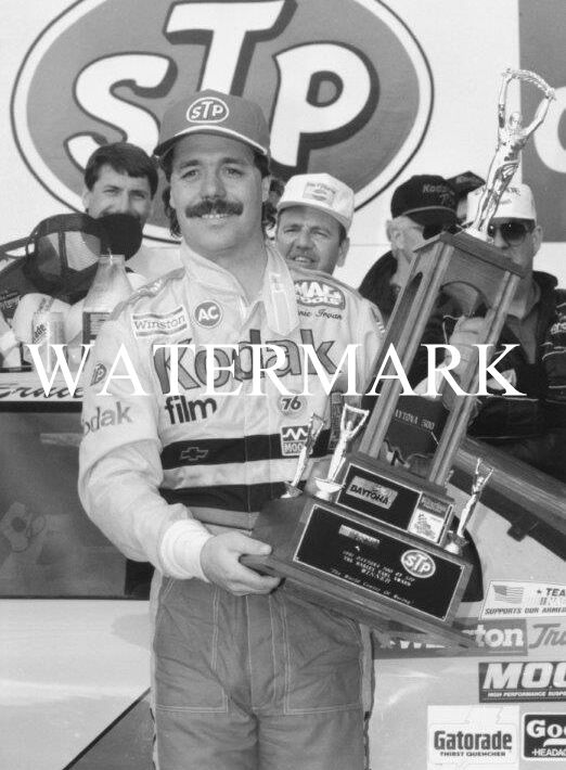 ERNIE IRVAN 1991 Daytona 500 NASCAR Winston Cup Glossy 8 x 10 Photo Poster painting Poster