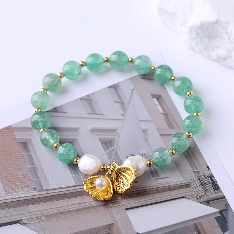 Green Strawberry Quartz Soothing Shell Charm Bracelet