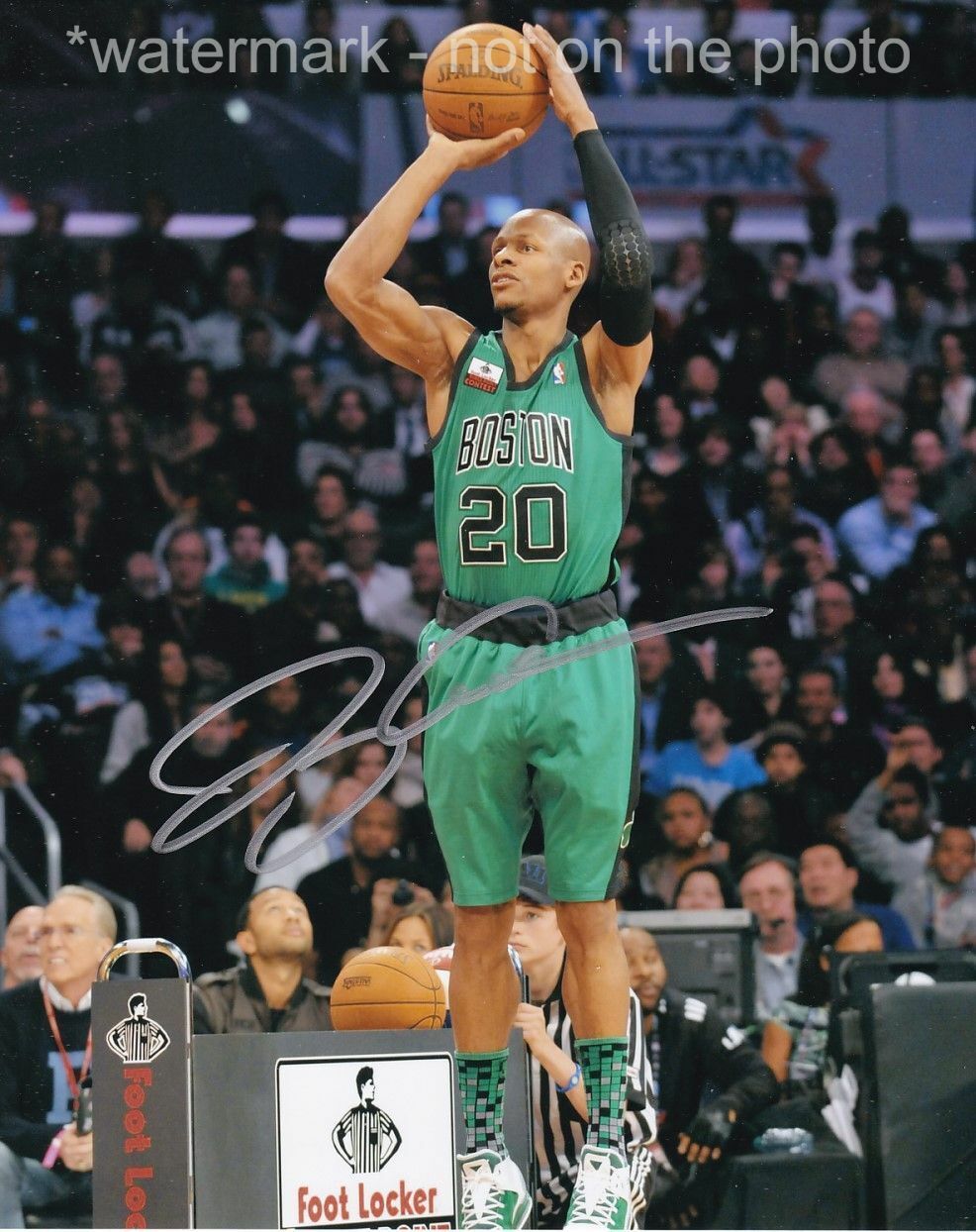 RAY ALLEN SIGNED AUTOGRAPH 8X10 Photo Poster painting BOSTON CELTICS