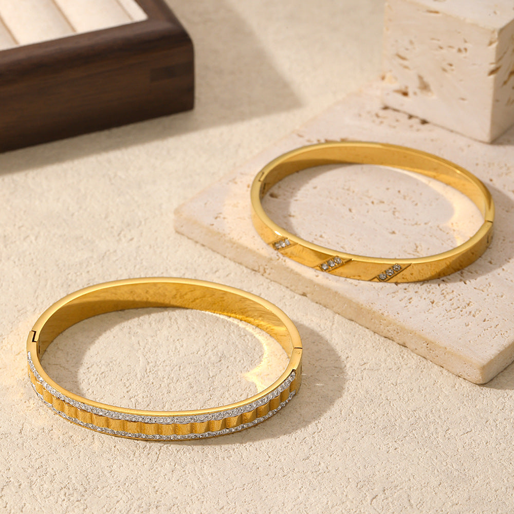 Stone Inlaid Stainless Steel Bracelet For Women Simple Design Bracelet Hand Environmentally Friendly Color Buckle Bracelet