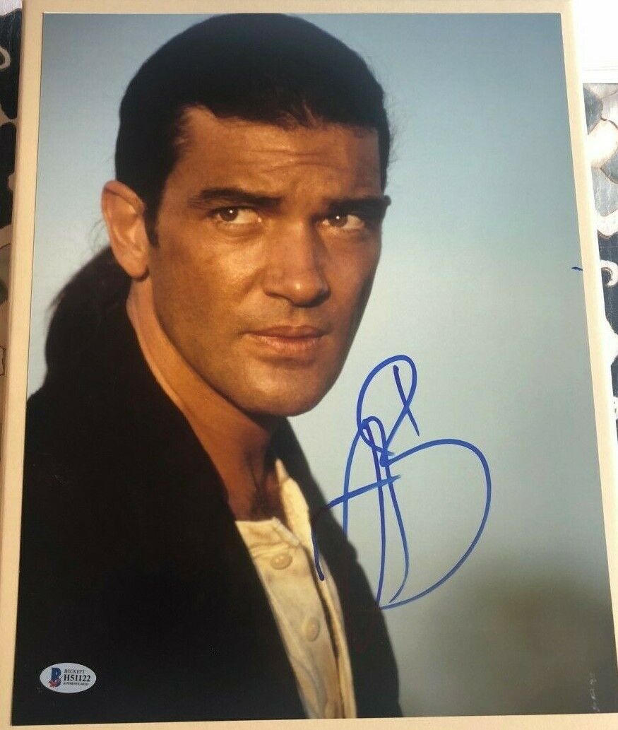 Antonio Banderas signed autographed 11x14 Photo Poster painting Desperado BECKETT COA