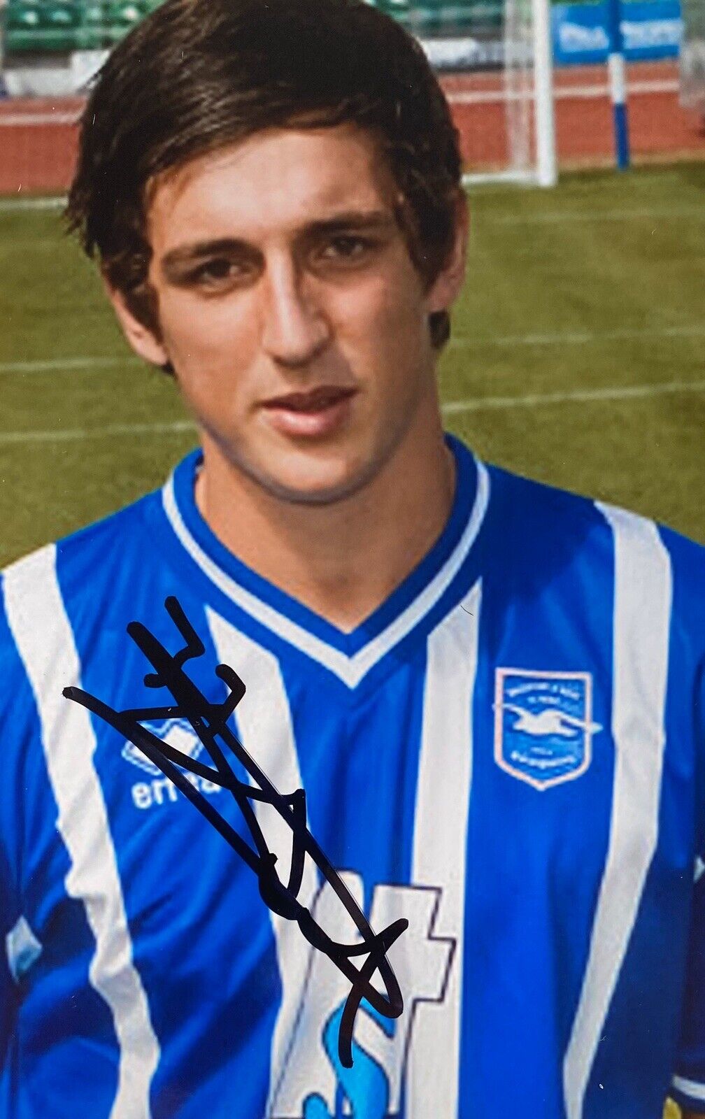 Lewis Dunk Hand Signed 6X4 Photo Poster painting - Brighton & Hove Albion 3