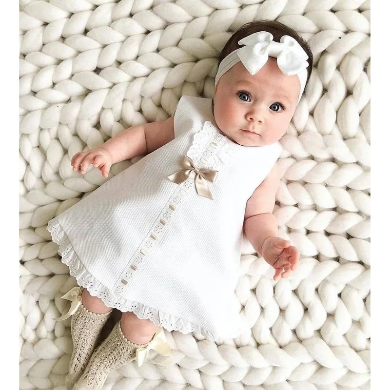 2020 Baby Summer Clothing 0-24M Infant Newborn Baby Girl Lace Dress Sleeveless Bowknot Rib Solid White Shift Gown Headband