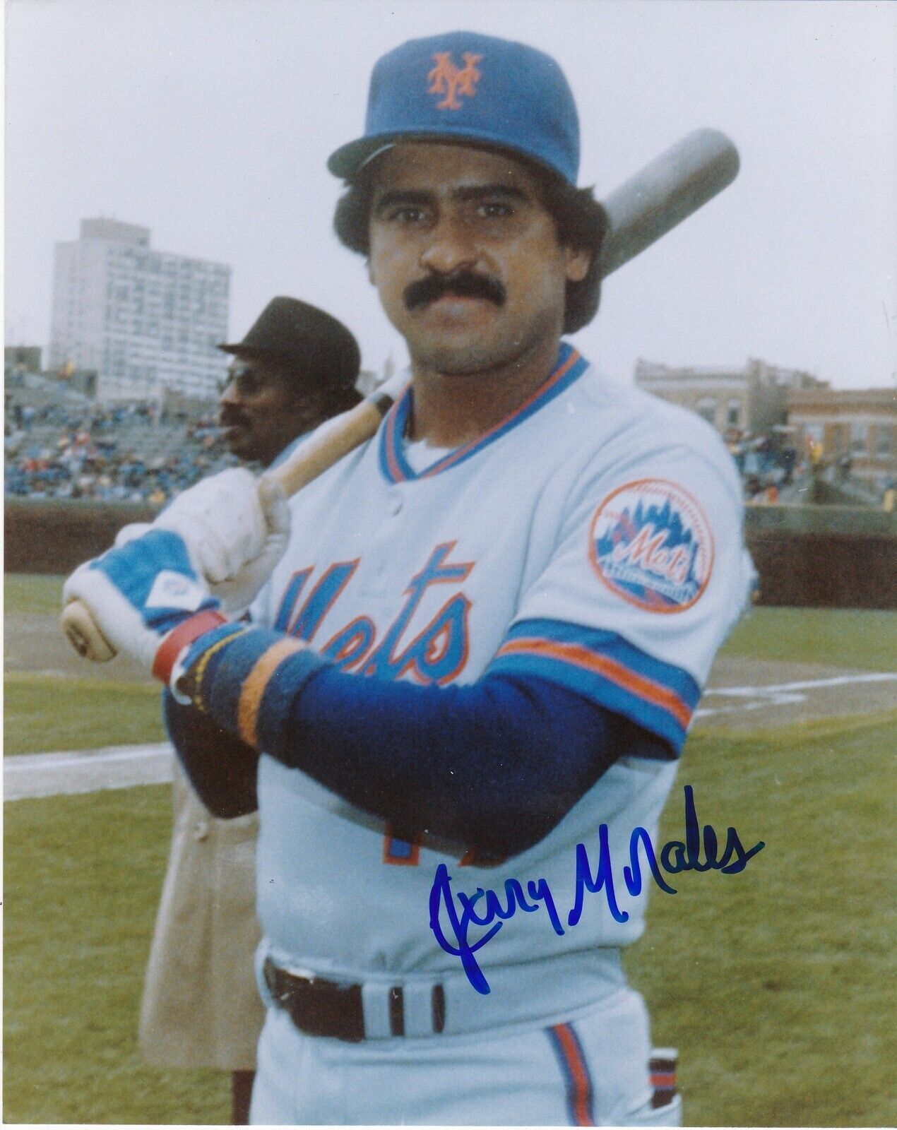 JERRY MORALES NEW YORK METS ACTION SIGNED 8x10