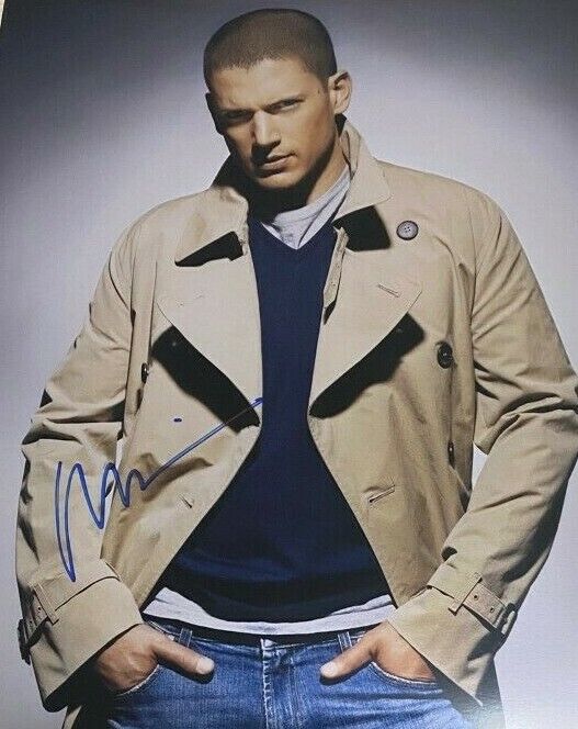 Wentworth Miller signed autographed 8x10 Photo Poster painting Prison Break Legends of Tomorrow