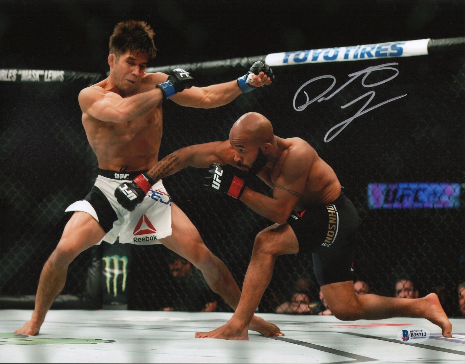 Demetrious Johnson Signed 11x14 Photo Poster painting BAS Beckett COA UFC 197 Picture Autograph