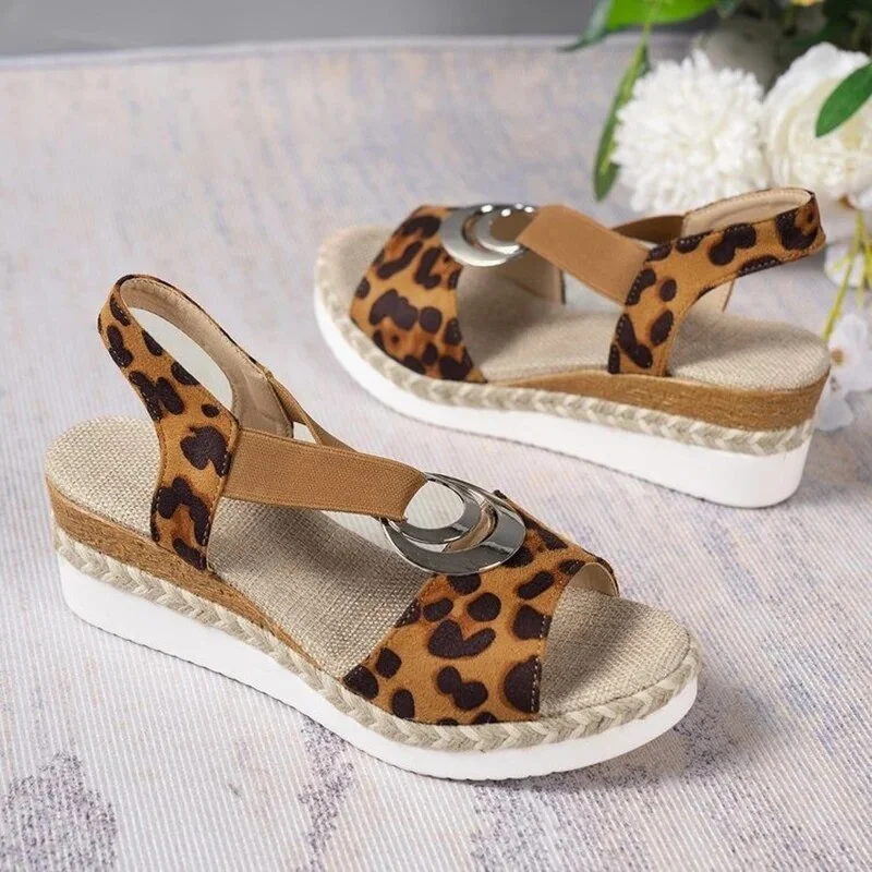 Classic style orthopedic Sandals