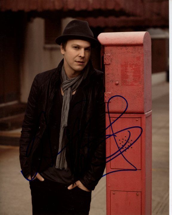 GAVIN DEGRAW Signed Autographed Photo Poster painting