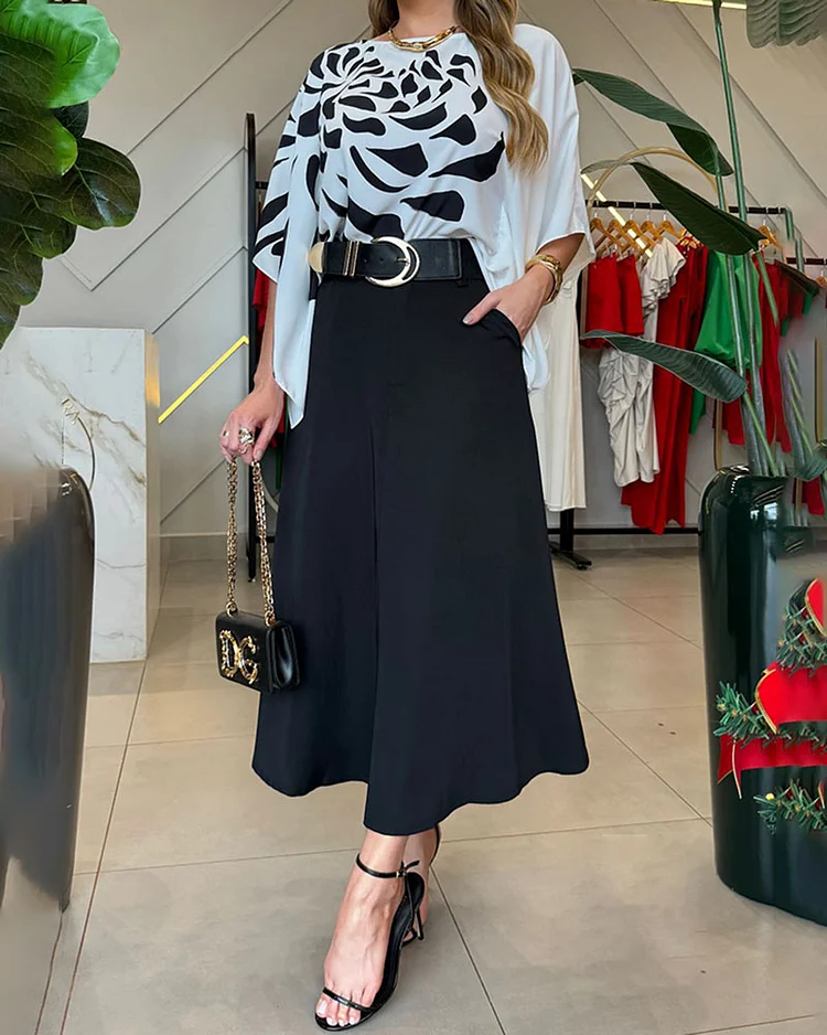 Women's printed skirt suit