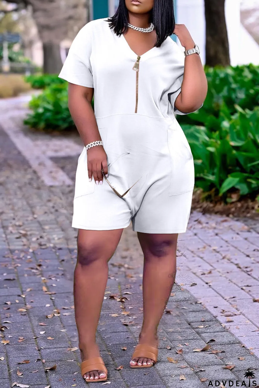 White Fashion Casual Solid Pocket V Neck Loose Romper