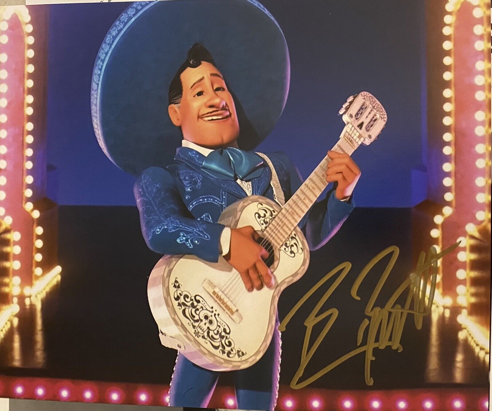 Benjamin Bratt signed Autographed 8x10 Disney Photo Poster painting Ernesto de la Cruz From CoCo