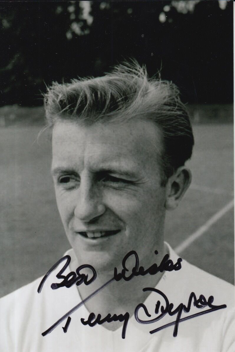 TOTTENHAM HOTSPUR HAND SIGNED TERRY DYSON 6X4 Photo Poster painting 1.