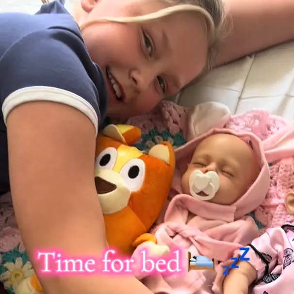 Babeside Lucy 12"/16" Realistic Silicone Baby Inspired by @Scarsfordays &ndash; A Soothing Companion Loved by Moms & Kids
