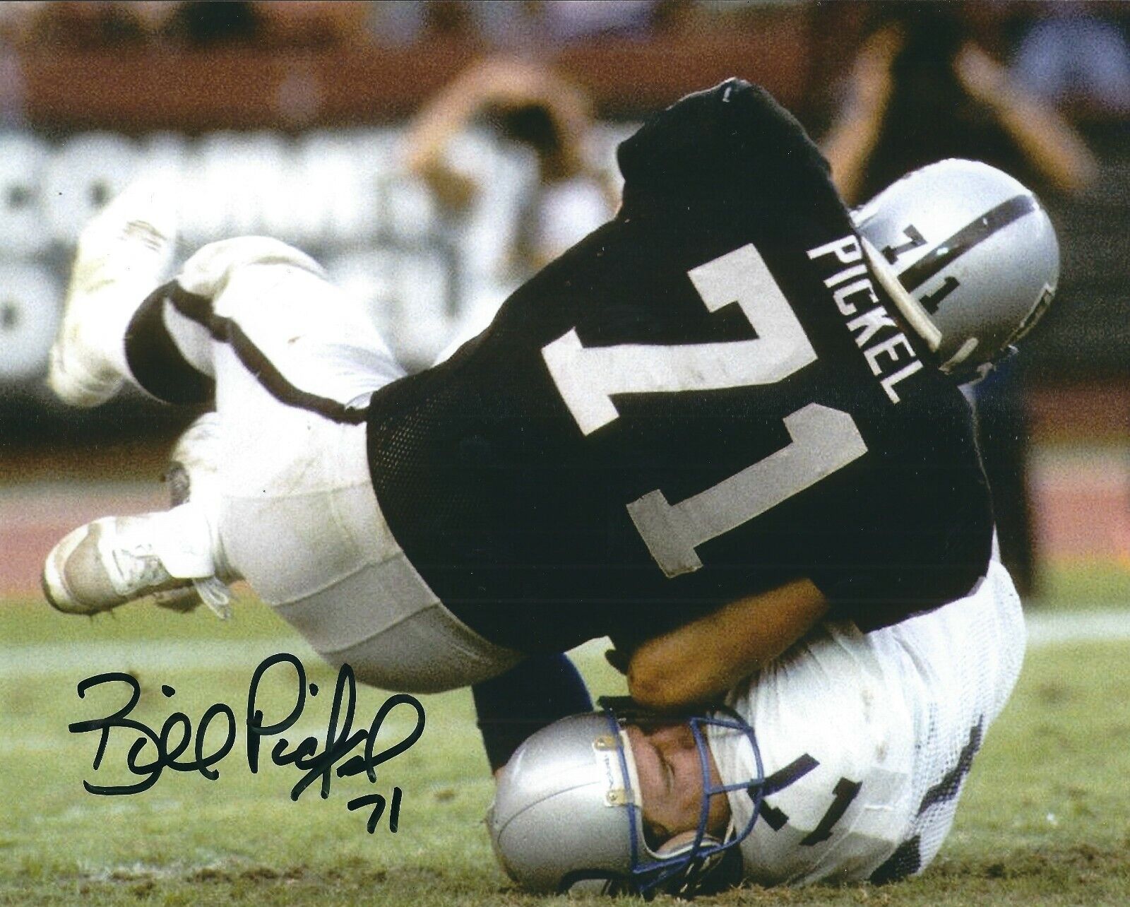 Autographed BILL PICKEL Oakland Raiders 8x10 Photo Poster painting - COA