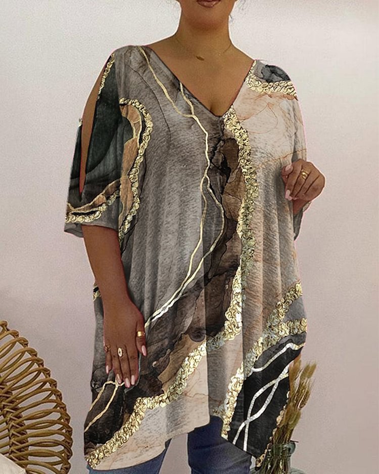 HOT SALE🔥V-Neck Loose Casual Print T-Shirt