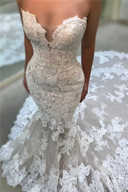 Daisda V-Neck Strapless Long Backless Mermaid Lace Appliques Wedding Dress