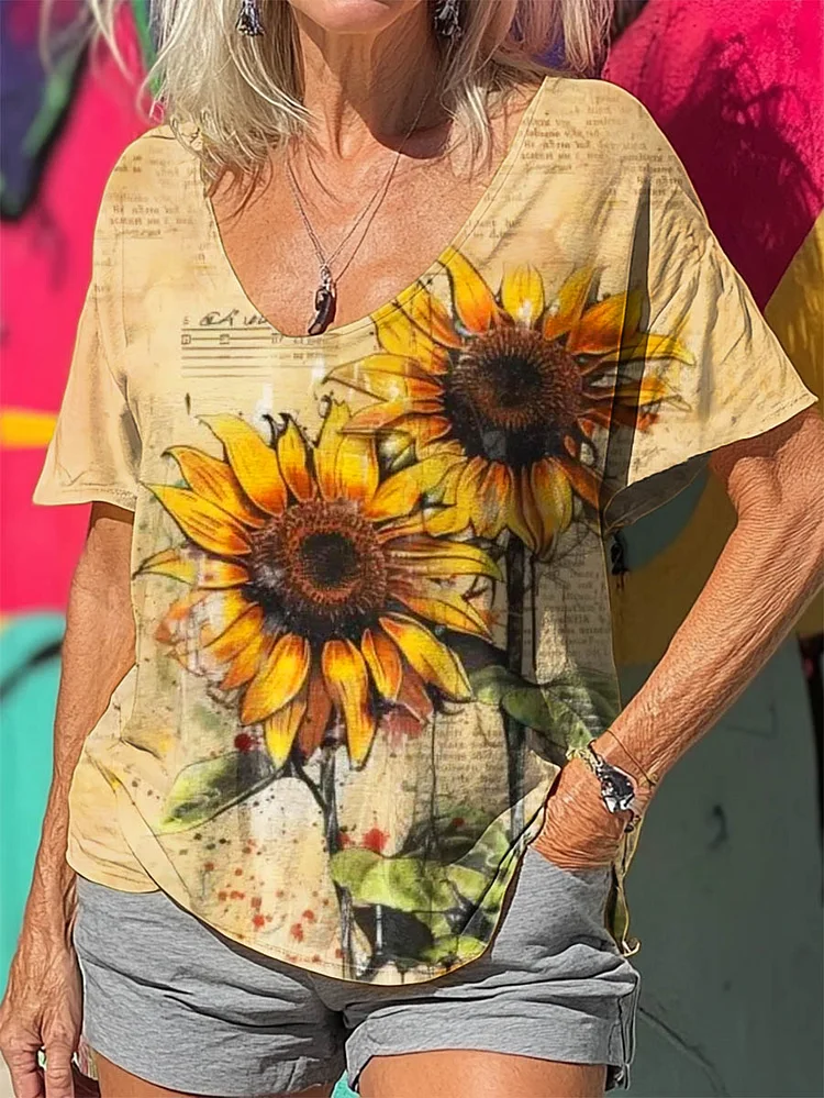 Women's Retro Watercolor Sunflower Art Print 100%Cotton V-neck T-Shirt