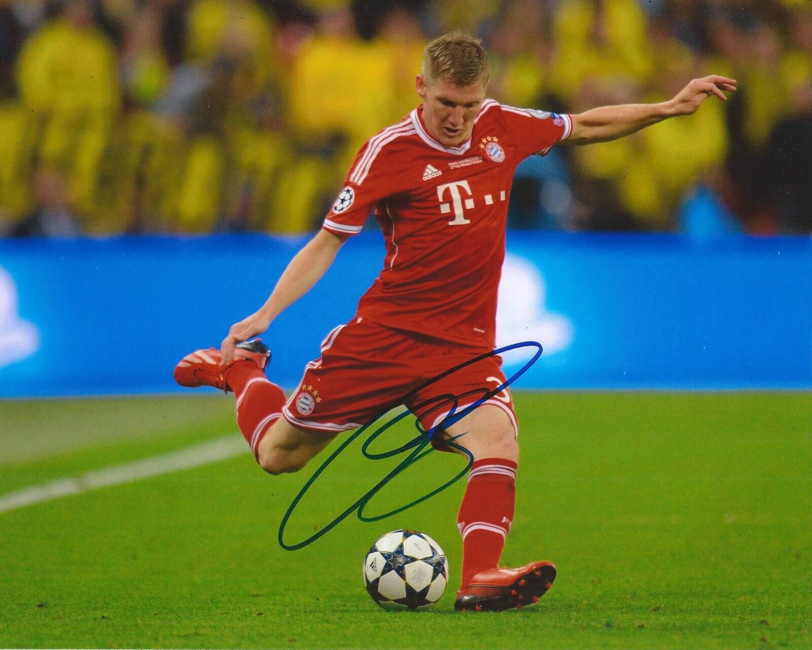 Bastian Schweinsteiger Signed 8x10 Photo Poster painting FC Bayern Munich Autographed COA