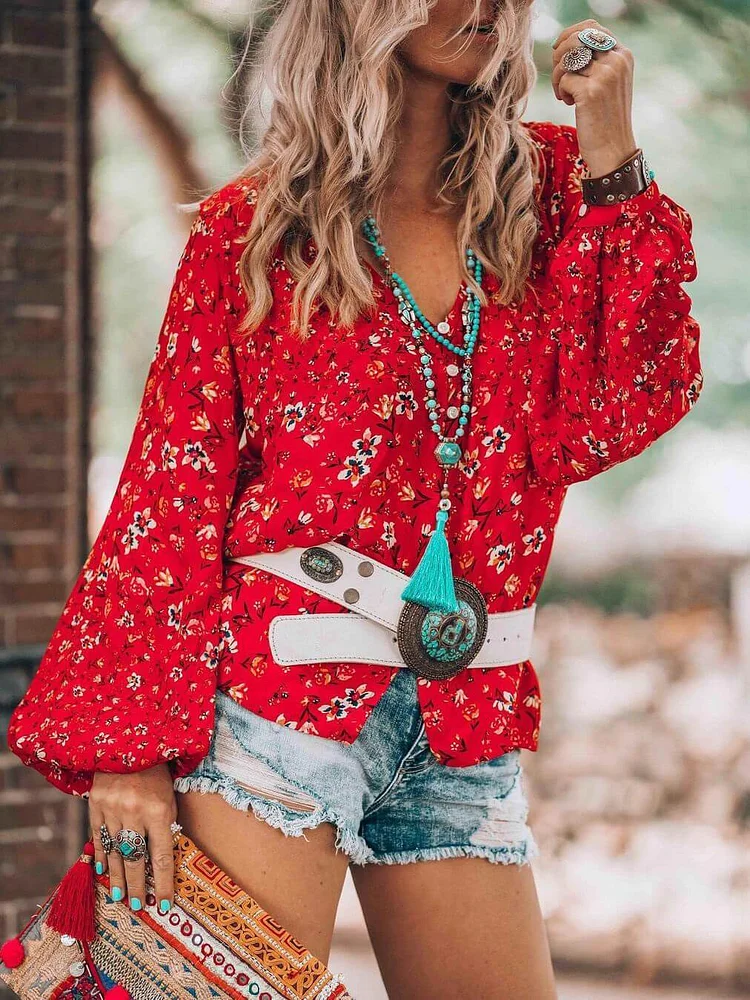 Fashion red long-sleeved T-shirt printing