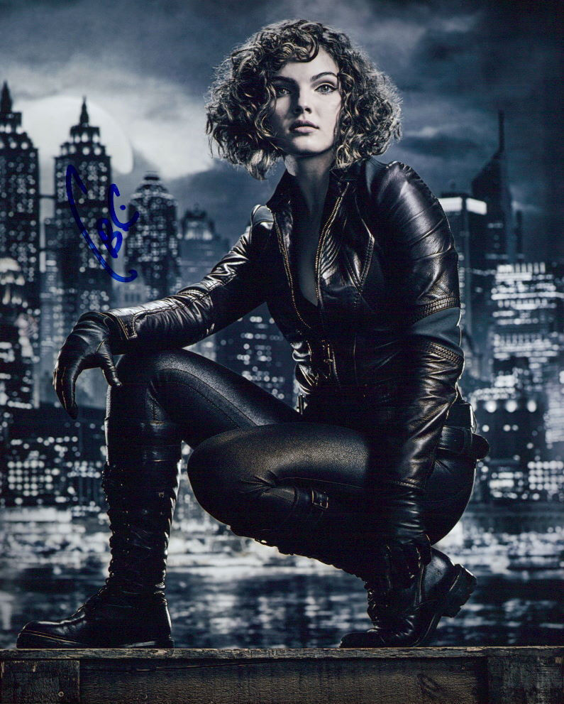 Camren Bicondova (Gotham) signed authentic 8x10 Photo Poster painting COA