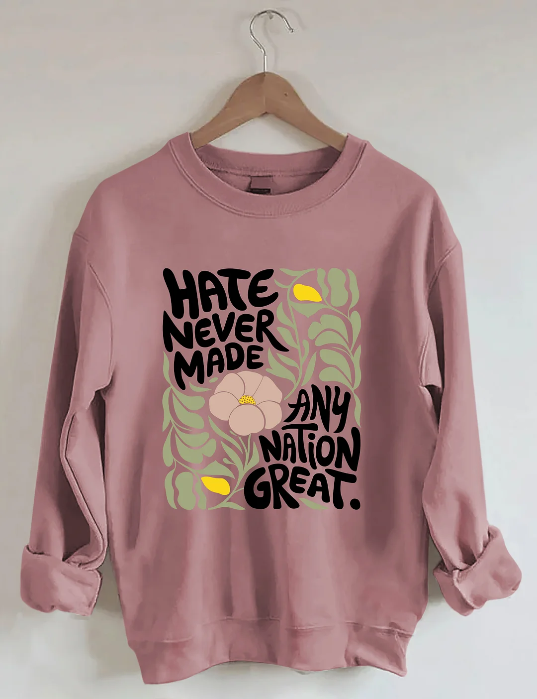 Trendy Floral Sweatshirt