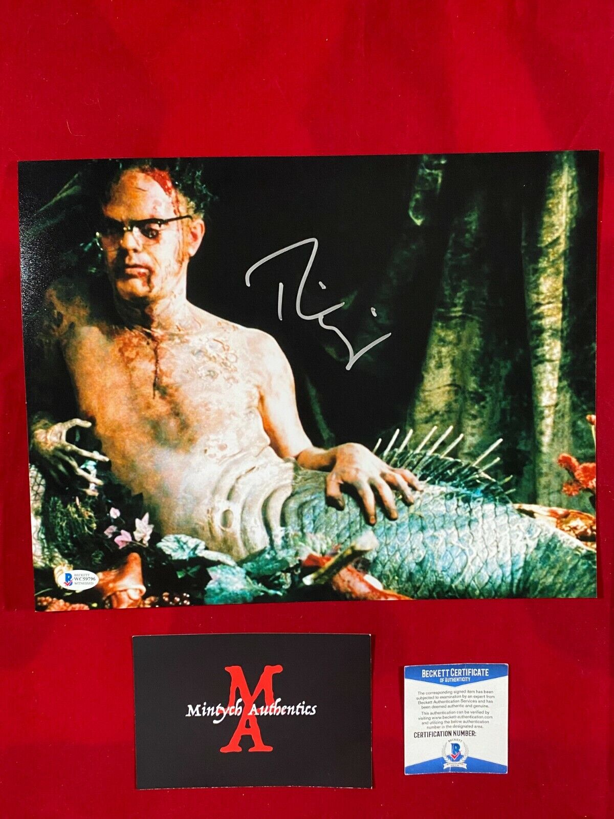 RAINN WILSON SIGNED 11x14 Photo Poster painting! HOUSE OF 1000 CORPSES! FISHBOY! BECKETT COA!