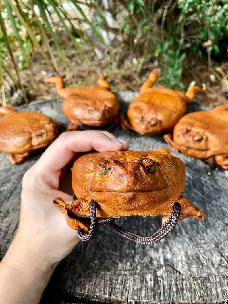 Sugar Cane Toad Full-body Purse