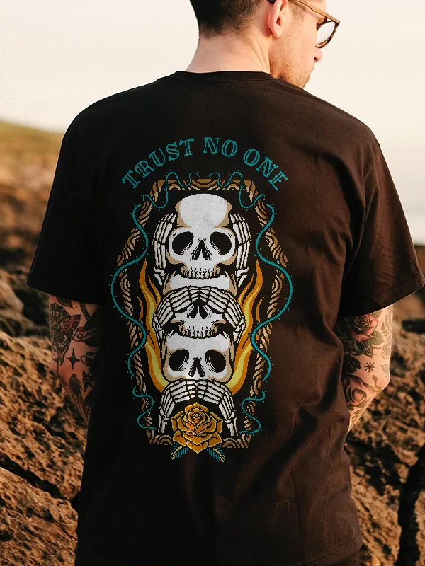 Trust No One Printed Skull Men's T-shirt