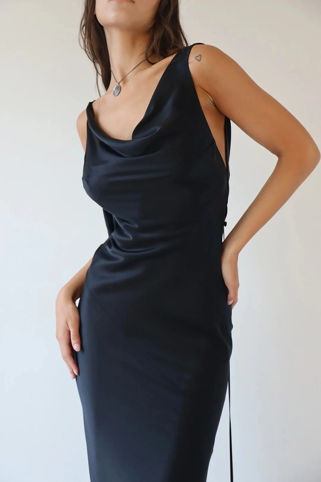 2023  Backless Satin Long Bodycon Dress Women Solid Sleeveless Draped Bandage Elegant Summer Club Party Long Dresses