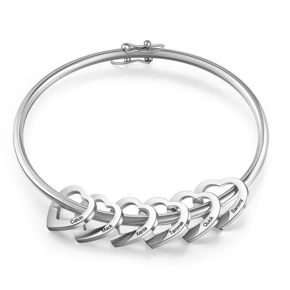 Gravur 6 Namen Herz Armband Armreif mit Herzanhängern