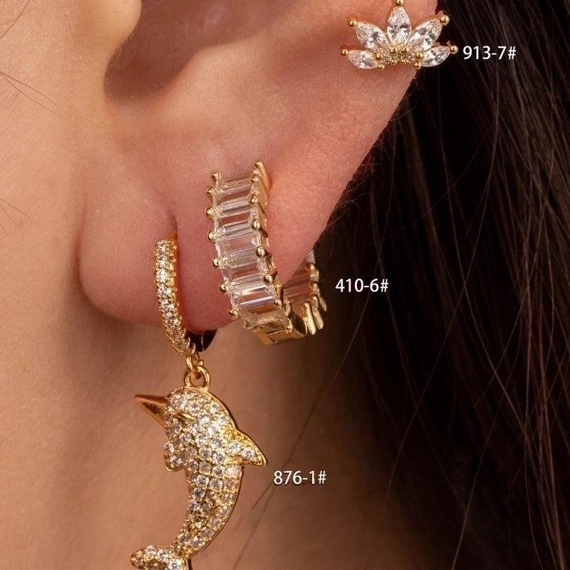 1 Piece Minimalist Round Sector Whale Inlay Copper Zircon Hoop Earrings