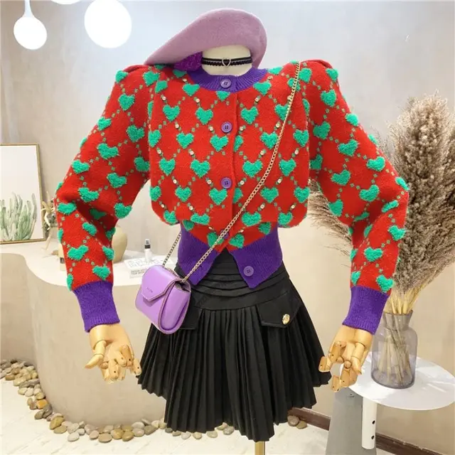 Creditnoom Heart Jacquard Sweater – Korean Cropped Cardigan for Cute Dress Outfits  
