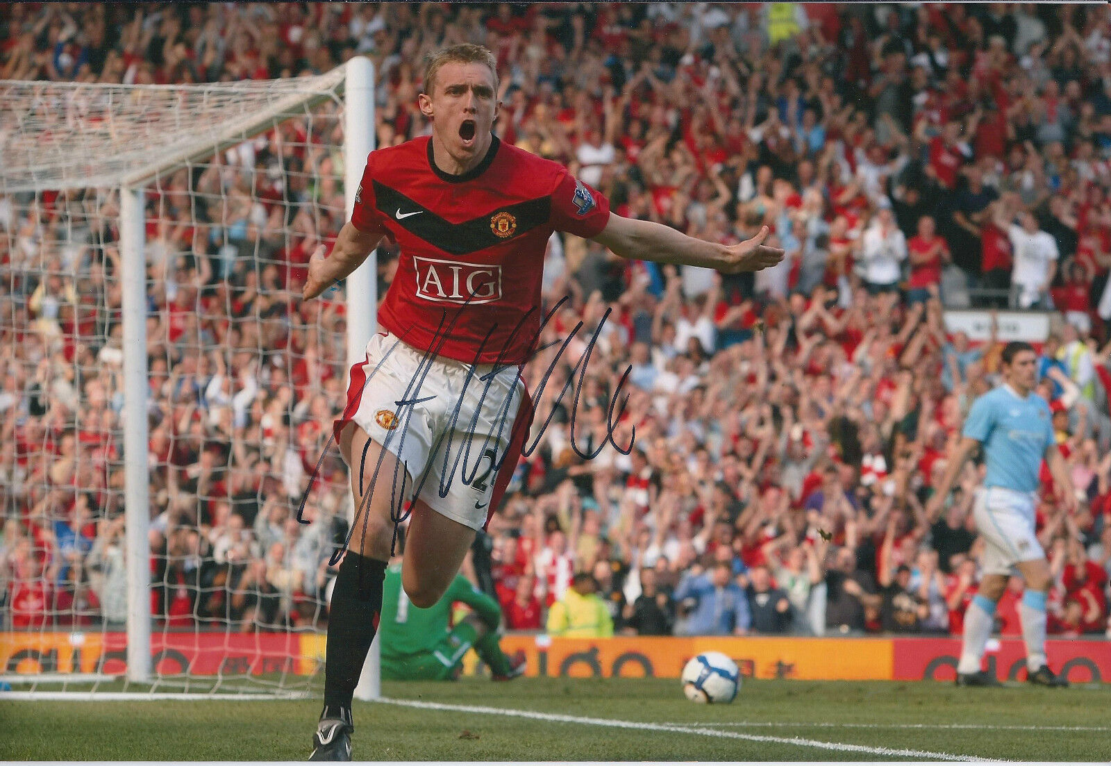 Darren FLETCHER Signed Autograph 12x8 Photo Poster painting AFTAL COA Scotland Man United