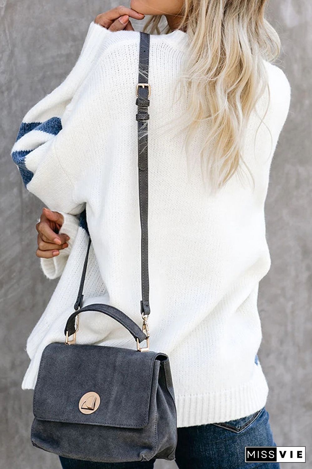 Round Neck Stitching Knit Sweater