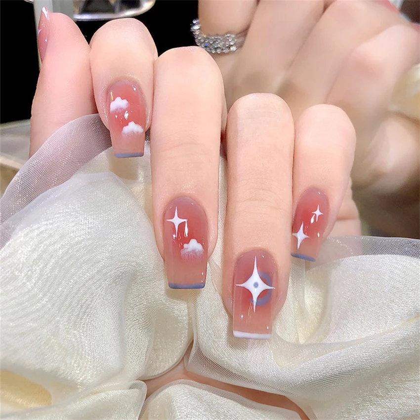 Qinice 24Pcs/Set Milkshake Diamond Lattice Wearing False Nails Tips Fall Winter Adhesive Fake Nails Removable French Press on Nail Art