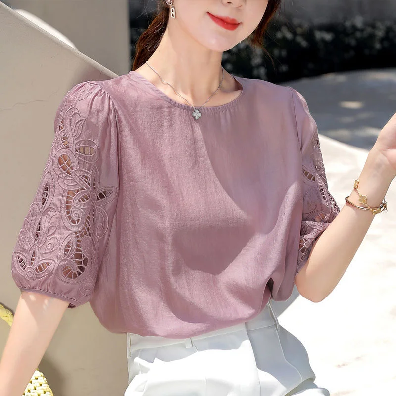 Ueong New High-End Fat Hollowed-Out Embroidered Blouse In European Station