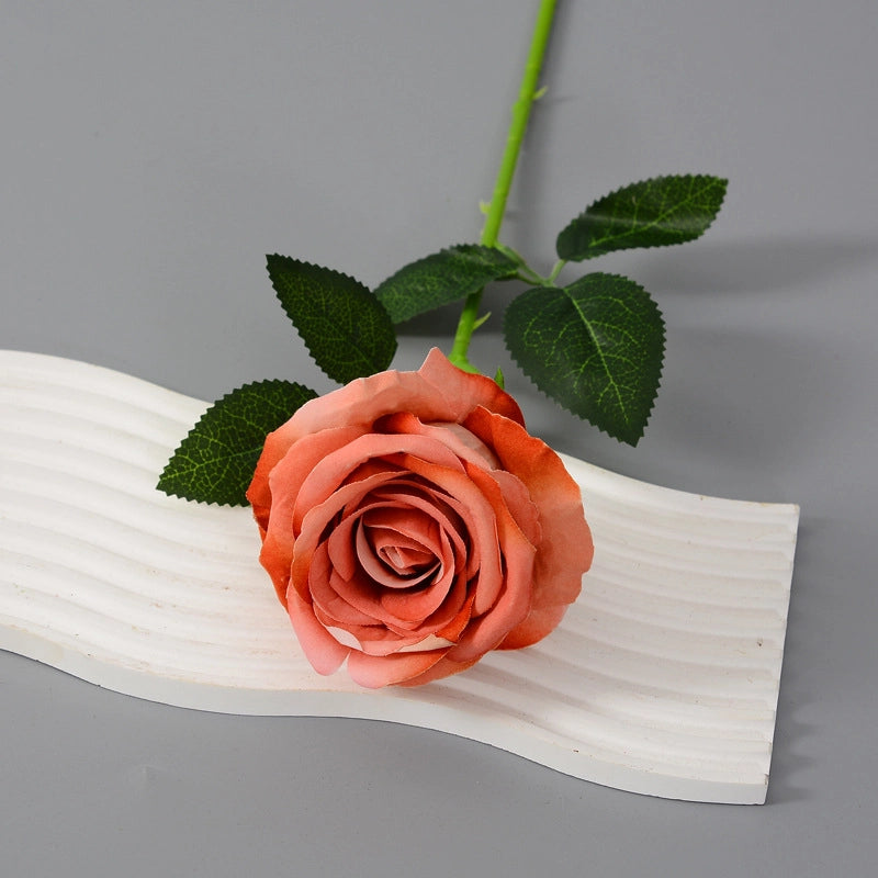 Lifelike Artificial Flowers Suitable For Office Cultural Environment High Quality Silk Flowers