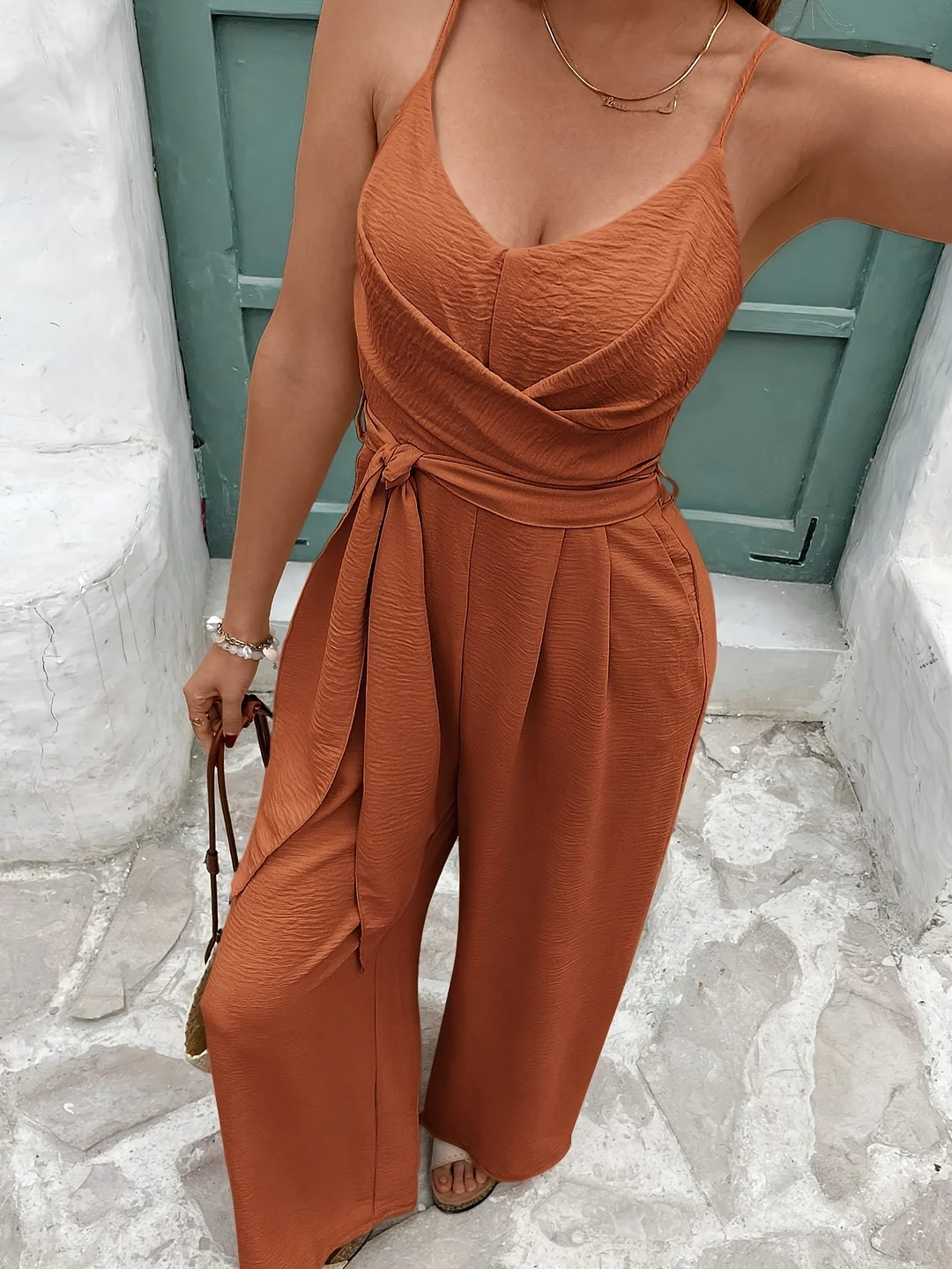 [Elegant Sleeveless Jumpsuit] Elegant Sleeveless Jumpsuit for Women - V-Neck, Solid Color, Wide-Leg Design with Pockets, All-Season Fashion, Casual Chic Outfit, Ladies Jumpsuits