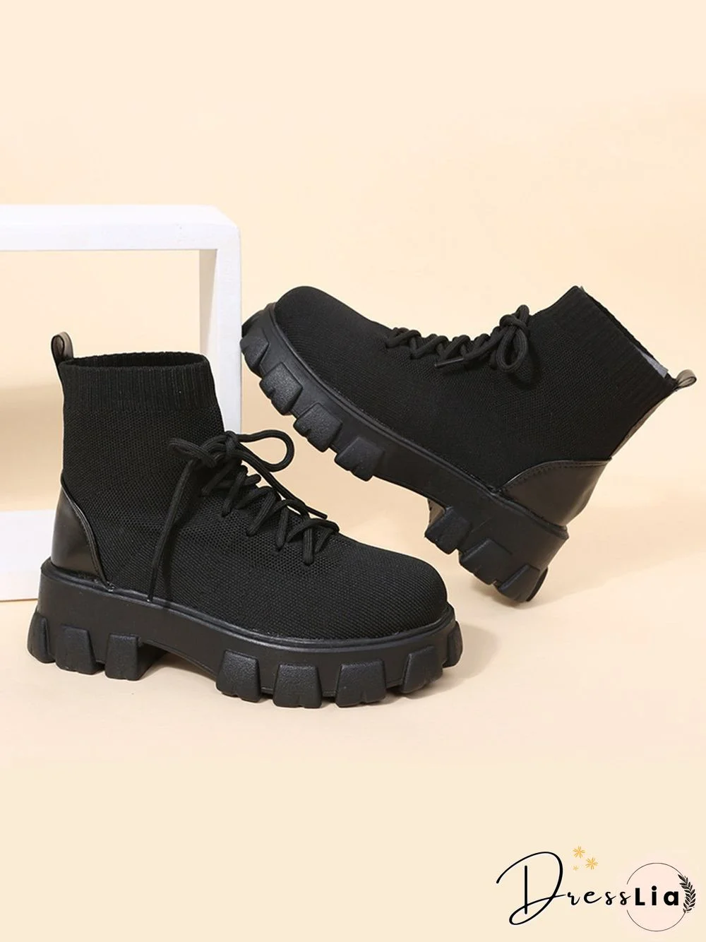 Versatile Platform Lace-Up Casual Black Short Flyknit Sock Boots