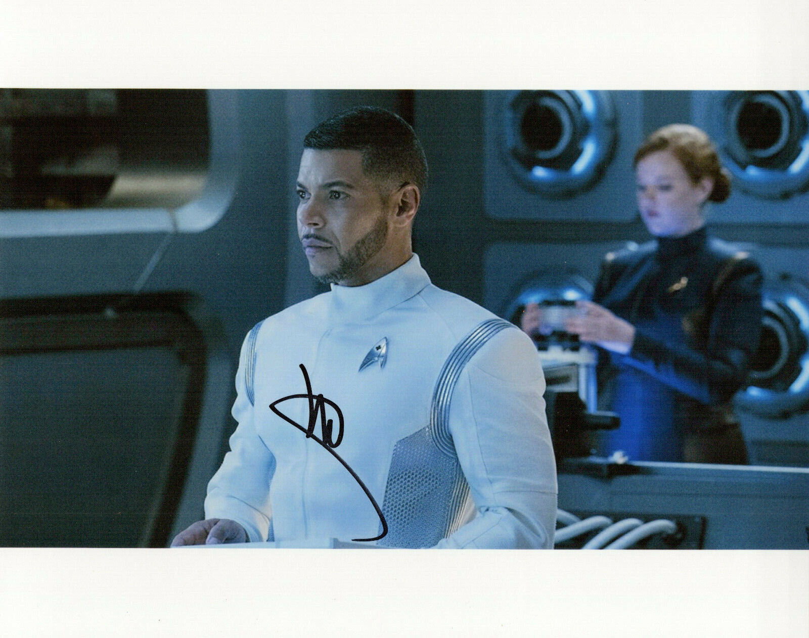 Wilson Cruz Star Trek Discovery autographed Photo Poster painting signed 8x10 #13 Dr Hugh Culber