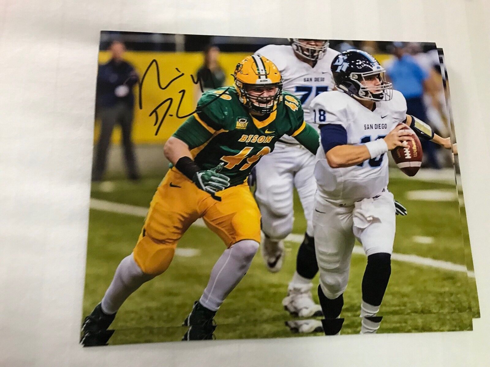 Nick Deluca North Dakota State Hand signed autographed 8x10 football Photo Poster painting D